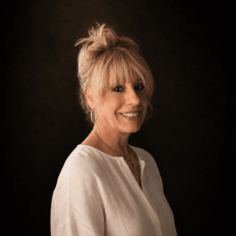 Michèle Dalin, portrait de face.